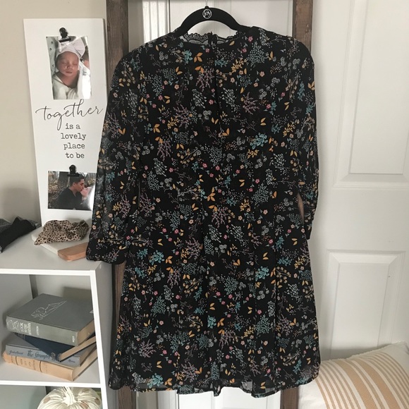 Spring Floral Dress - Picture 2 of 5